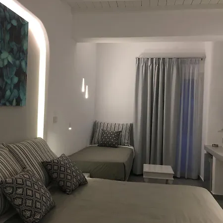 Mina Платис Ялос