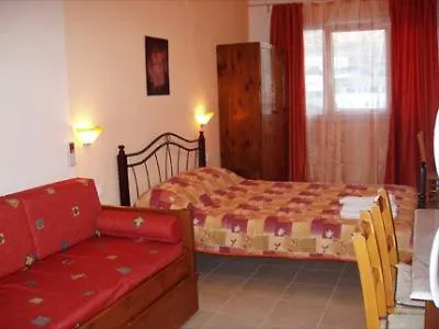 Mina Platys Gialos (Mykonos)