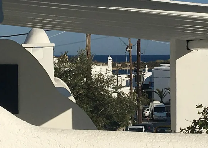 Ξενοδοχείο με διαμερίσματα Mina 4*