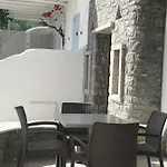 Mina Platys Gialos (Mykonos)