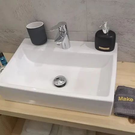 아파트호텔 Mina Platys Gialos (Mykonos)