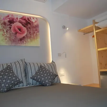 مينا استوديوز 3*