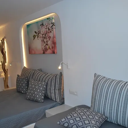 Mina Aparthotel
