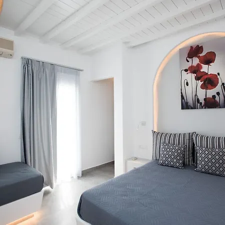 Mina Platys Gialos (Mykonos)