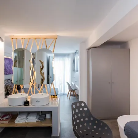 아파트호텔 Mina Platys Gialos (Mykonos)