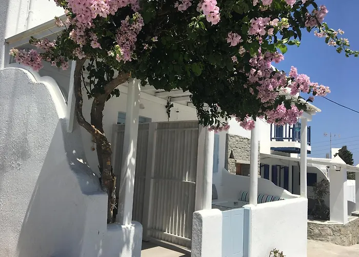 Ξενοδοχείο με διαμερίσματα Mina 4*