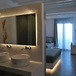 Aparthotel Mina