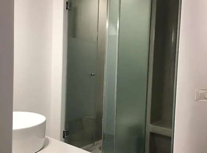 米娜一室公寓酒店 4*